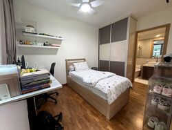 Esparina Residences (D19), Condominium #574082031